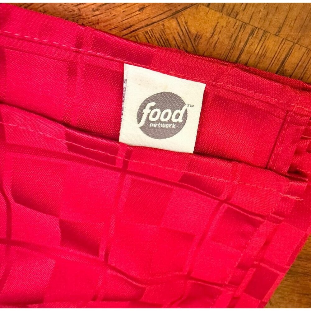 Food Network Tablecloth Red Checkered Pattern Rectangular ~68" x 50" - Picture 3 of 5